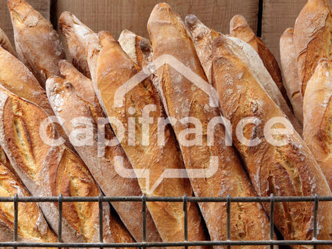 SAINT YVI (29) MURS LOGEMENT ET FONDS BOULANGERIE PATISSERIE 210 M2 258000 29140 Saint yvi