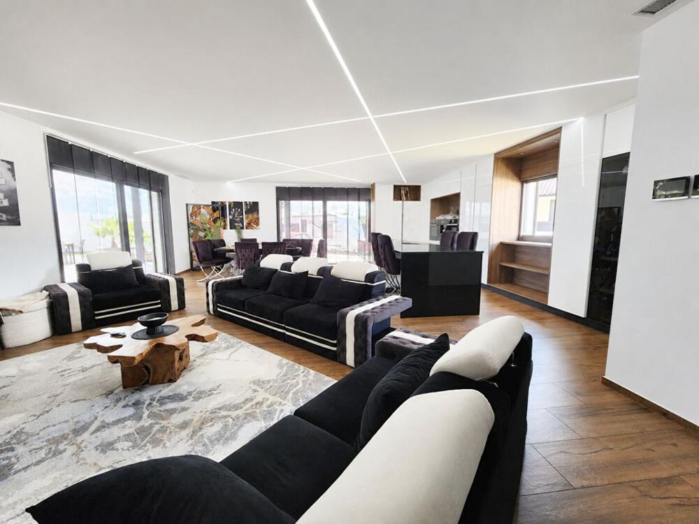 Vente Villa Villa moderne 210 m2- Pièce de vie grandiose- Proche commodités Le muy