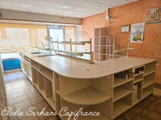  Immeuble à vendre 15 + pièces 385 m²