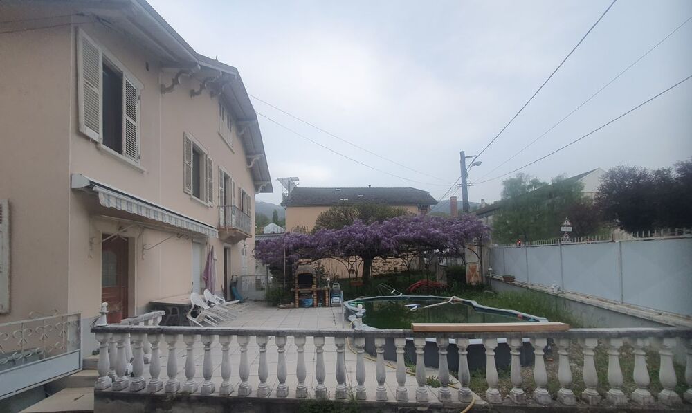 Location Maison Maison de 120m2 à louer sur La Rochette La rochette