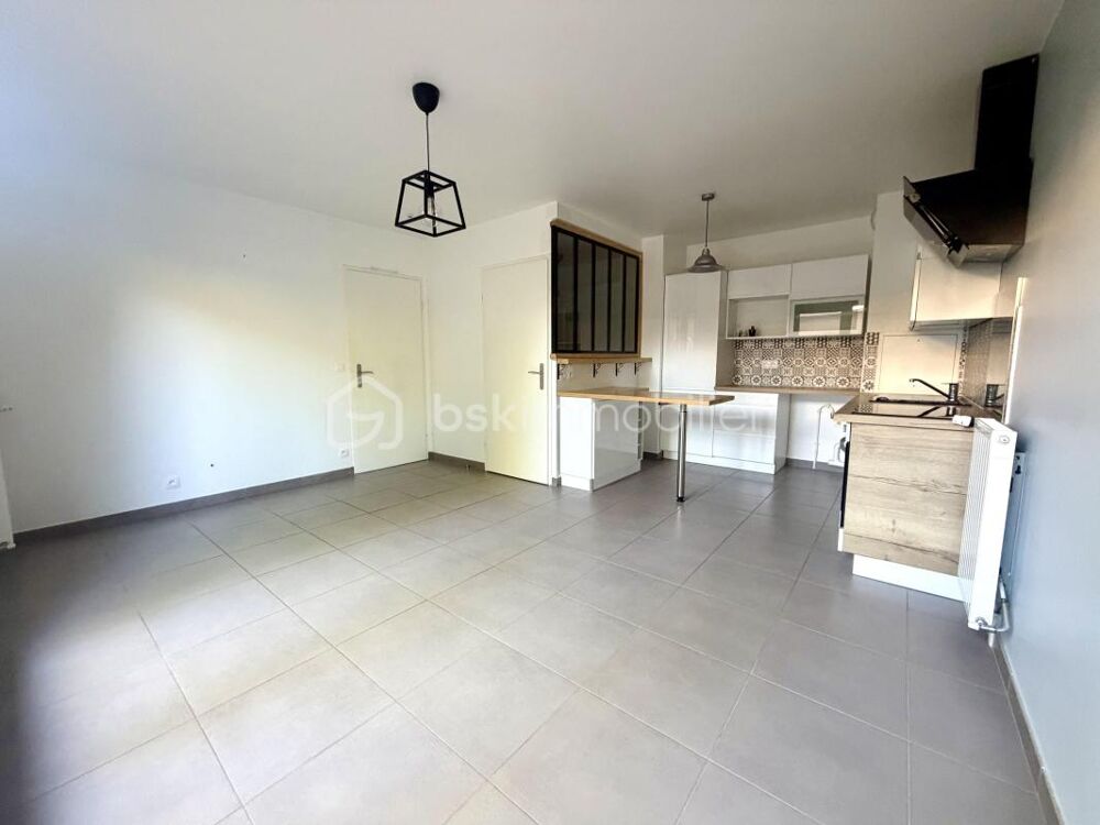 Vente Appartement Charmant T2 41m2 avec terrasse - Brie-Comte-Robert Brie comte robert