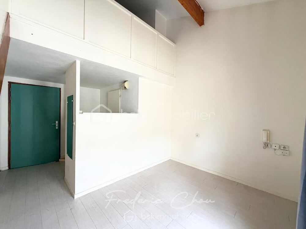 Charmant studio avec mezzanine  Dernier étage  Coeur de Bussy-Saint-Georges
