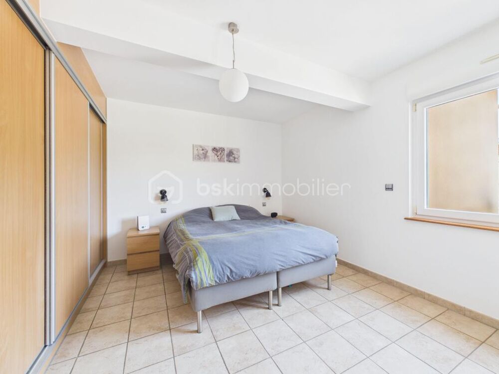 à vendre  Propriété/château Rodemack (57570)