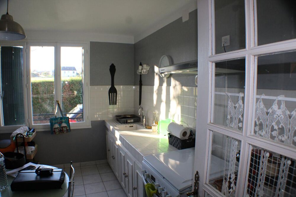 Maison individuelle sur 2 niveau, à VIBRAYE 72320