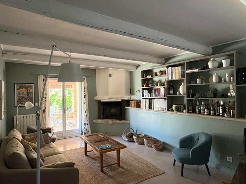 à vendre  Propriété/château Pernes-les-Fontaines (84210)