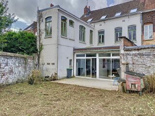  Immeuble � vendre 320 m�
