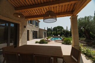  Villa 5 pi�ces 187 m� Maussane les alpilles