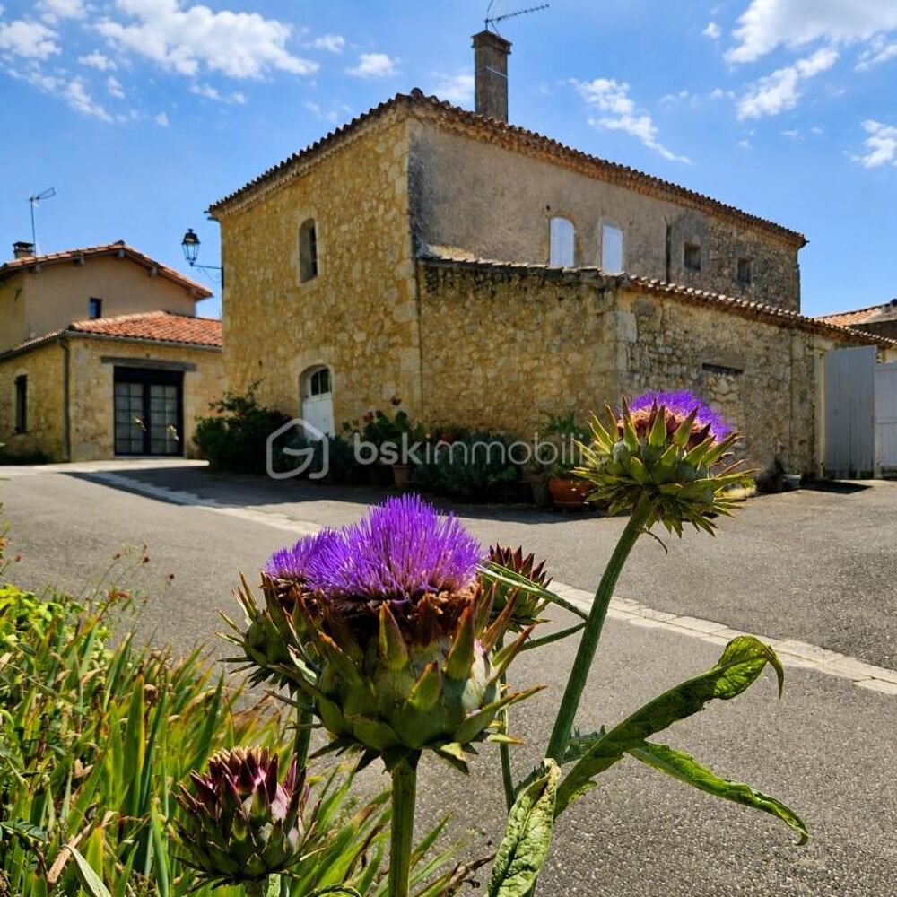 Vente Maison Coup de cœur - Maison de village de caractère 6 pièces 138 m² -Dans le Triangle d'Or Mas d auvignon