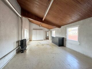 Immeuble à vendre 8 pièces 500 m²