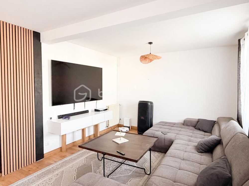 Vente Maison En Exclusivité, Maison de plain-pied 80m2 2 chambres Saint pierre la cour