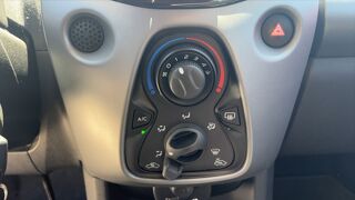 Aygo II 1.0 VVT-i 72 CVT X-Play - Automatique 2020 occasion 06300 Nice
