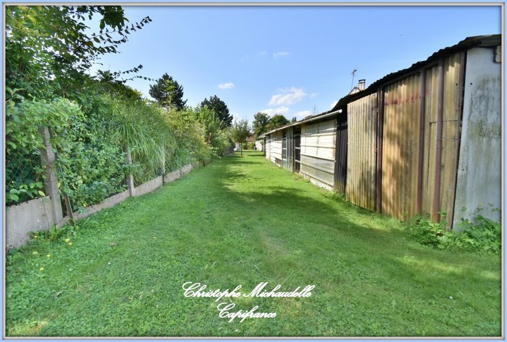 A quelques km de CONGIS TRILPORT, maison - 128 m² - Gare ligne P à pied - 6 pièces - 4 chambres - Grenier aménageable - dressing