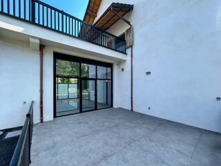  Appartement à vendre 4 pièces 145 m²