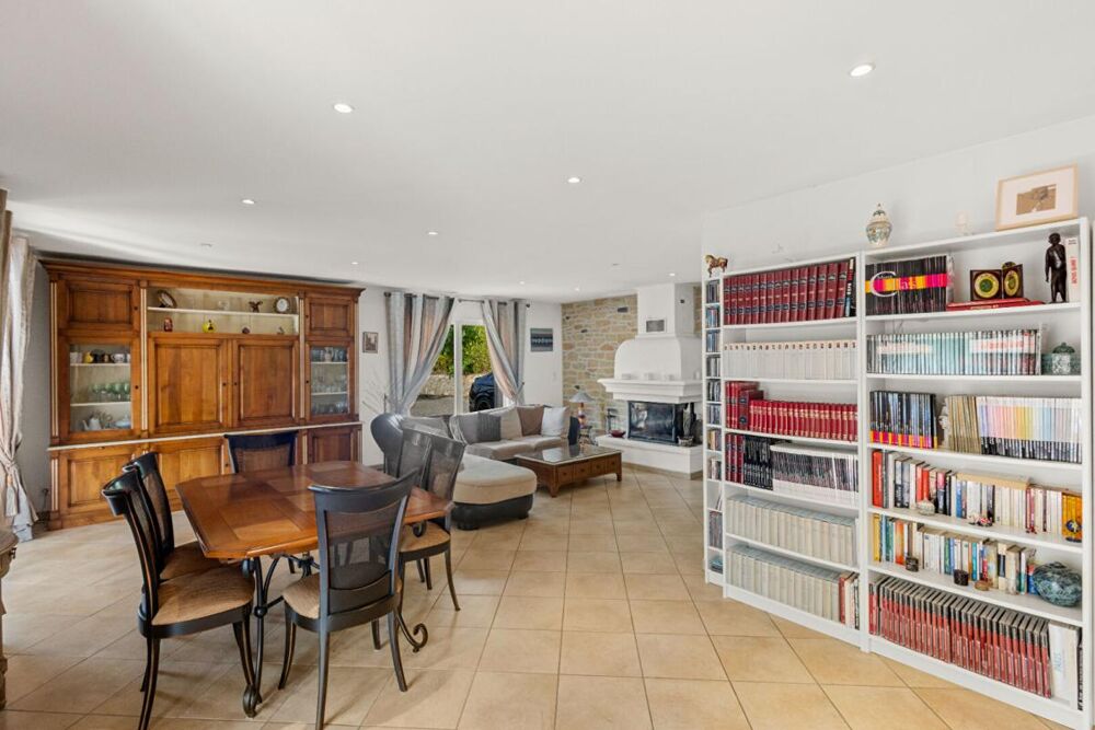 Villa + appartement indépendant - Montfort-sur-Argens