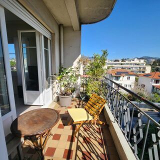  Appartement  vendre 2 pices 60 m