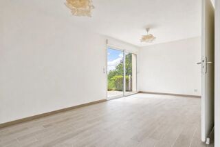  Appartement à vendre 15 + pièces 344 m²
