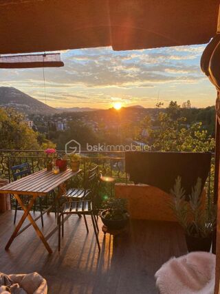  Appartement  vendre 4 pices 85 m