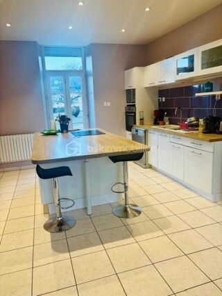  Maison � vendre 6 pi�ces 176 m�