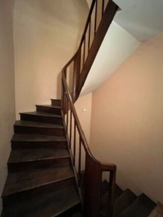  Immeuble à vendre 6 pièces 236 m²