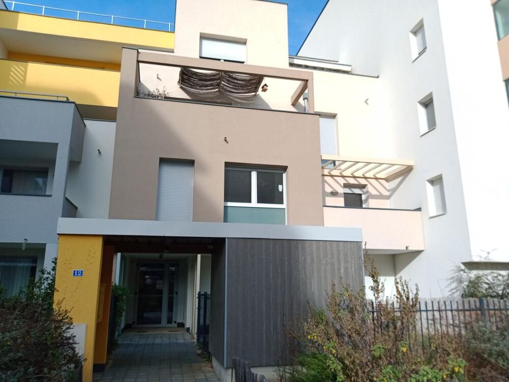Appartement À Vendre _ Dans résidence récente - Quartier Maladière Type 3 de 70M2 environ avec balcon