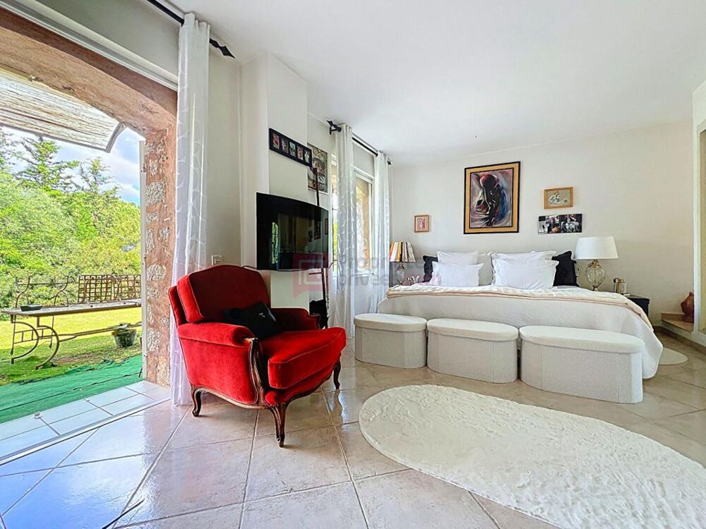  vendre  Villa Auribeau-sur-Siagne (06810)