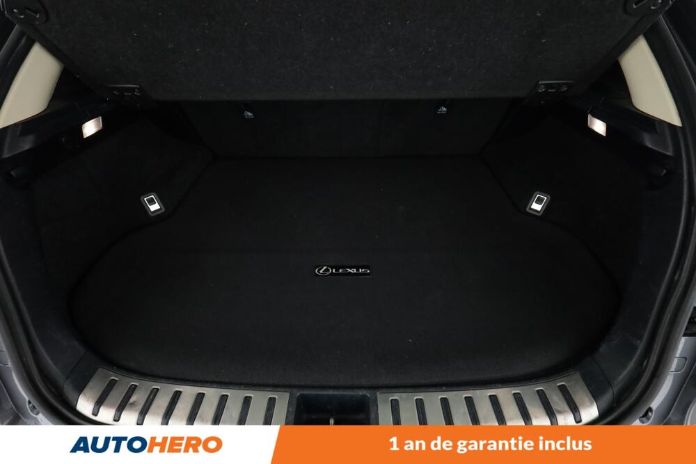 NX 300h Luxe 4WD Auto 197 ch 2018 occasion 92130 Issy-les-Moulineaux