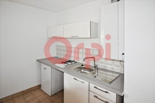  Appartement à louer 1 pièce 32 m²