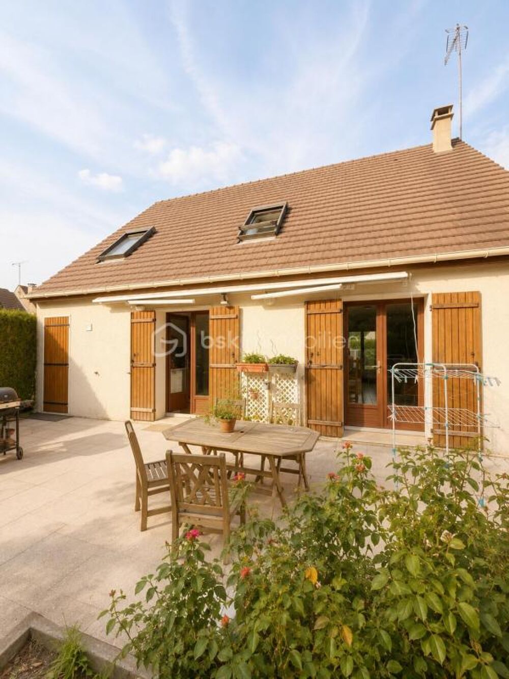 Vente Maison Maison familiale 98 m² avec garage, chalet et jardin de 777 m² - Chaumont-en-Vexin Chaumont en vexin