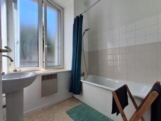  Appartement à louer 1 pièce 46 m²