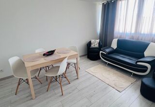  Appartement à louer 4 pièces 67 m²