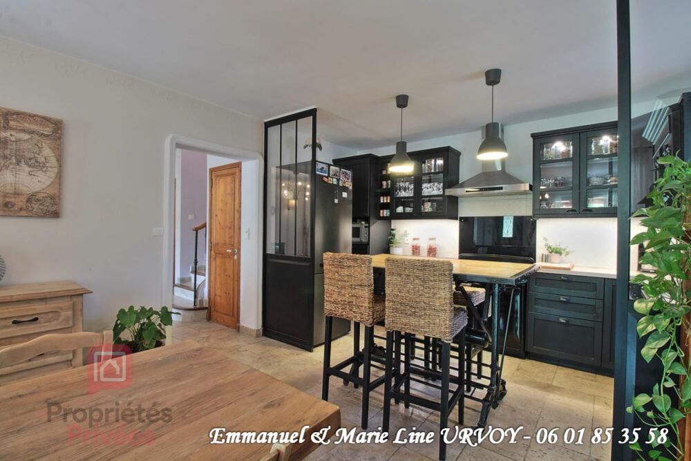 Vente Maison GRAVESON - Idéal PROFESSIONNEL. Maison avec HANGAR , Studio, piscine, jardin + de 2000 m² Graveson