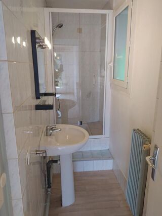  Appartement à louer 1 pièce 33 m²