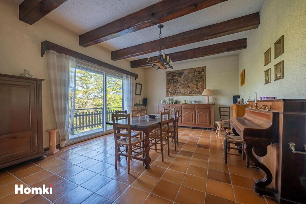 Vente Maison Maison/Villa T8 de 340 m² à Chuzelles 38200 Chuzelles