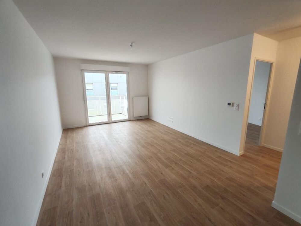 Location Appartement T2 avec parking et terrasse à Lormont Lormont