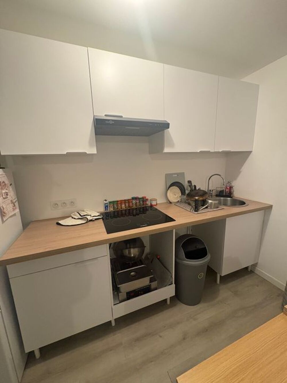 Location Appartement Studio de 23m2 à louer sur Saint-Saturnin-lès-Avignon Saint saturnin les avignon