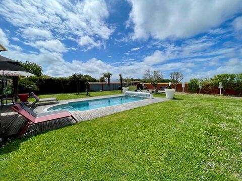   Maison plain-pied 4 ch - 201 m� ? Piscine ? Bourgneuf / La Rochelle Maison - 6 pi�ce(s) - 201 m�