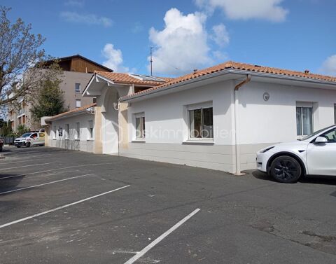 Local pour professionnels de santé ou bureaux en centre ville 129080 33260 La teste de buch