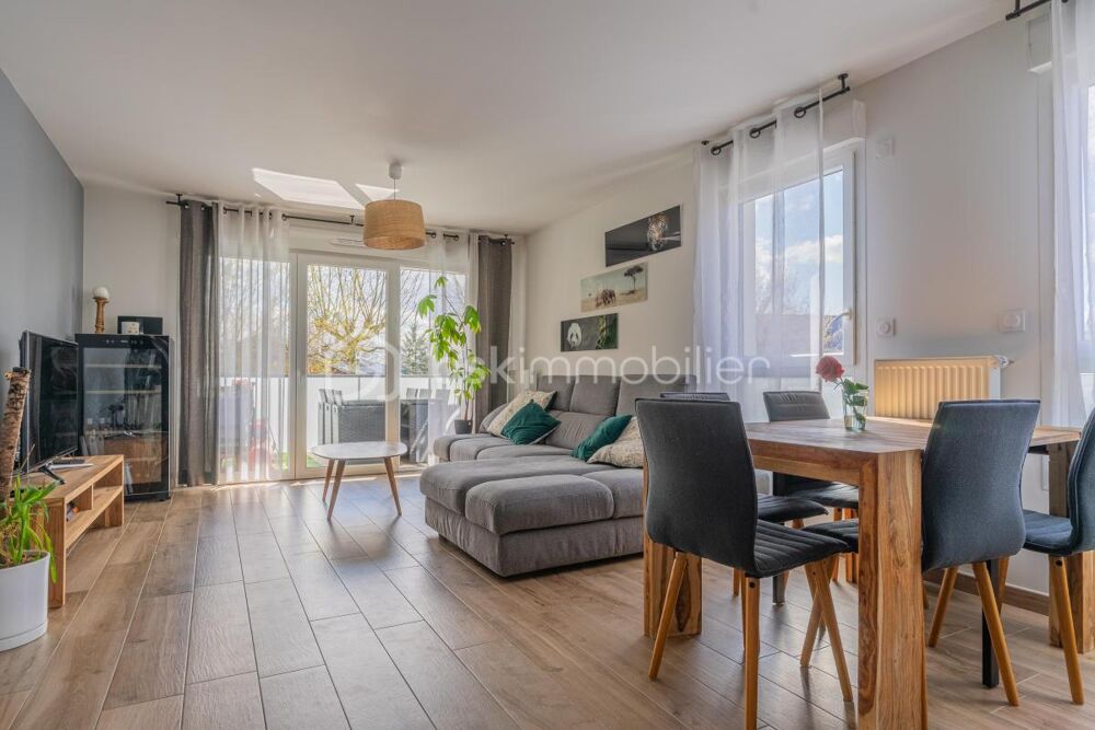 T4 récent avec terrasse exposée Sud  Belles Prestations