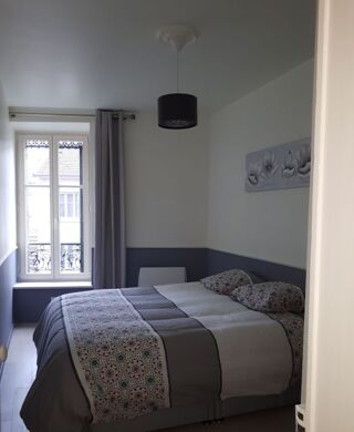  Appartement à louer 1 pièce 34 m²