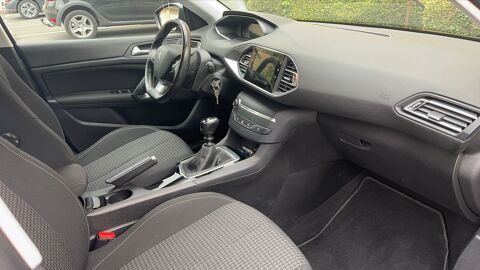 308 SW II 1.5 BlueHDi 130 Allure 2021 occasion 12100 Millau