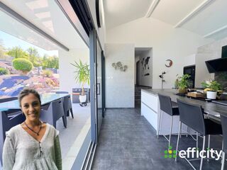  Villa à vendre 6 pièces 150 m²