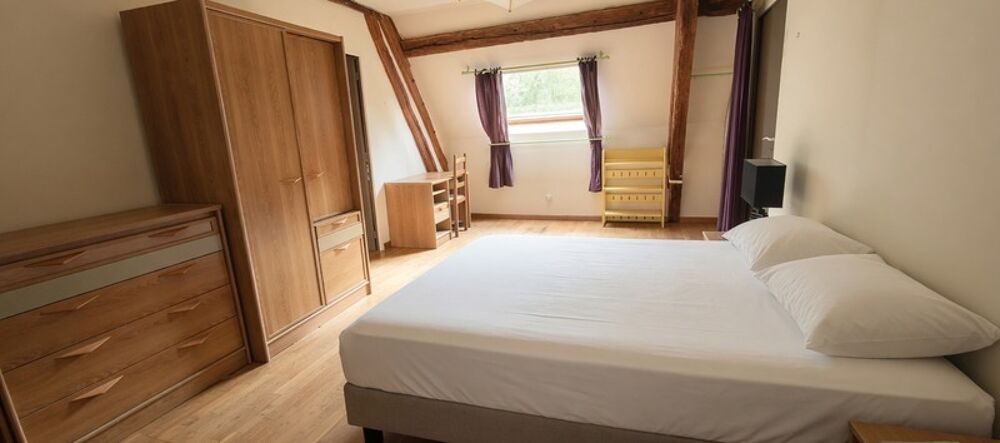Vente Maison Un véritable havre de paix aux portes du Vexin – Corps de ferme avec fort potentiel ?  Maison 9 pièces – 6 chambres – 230 m² Le mesnil theribus