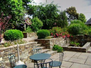  Immeuble � vendre 12 pi�ces 550 m�