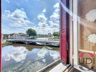  Immeuble à vendre 6 pièces 320 m²
