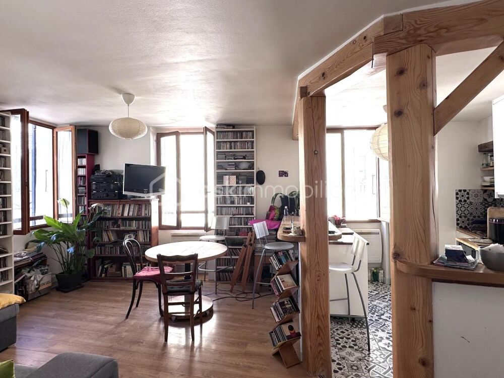 À découvrir, 3 pièces rue Plauchud, à proximité immédiate de la place Saint-Michel