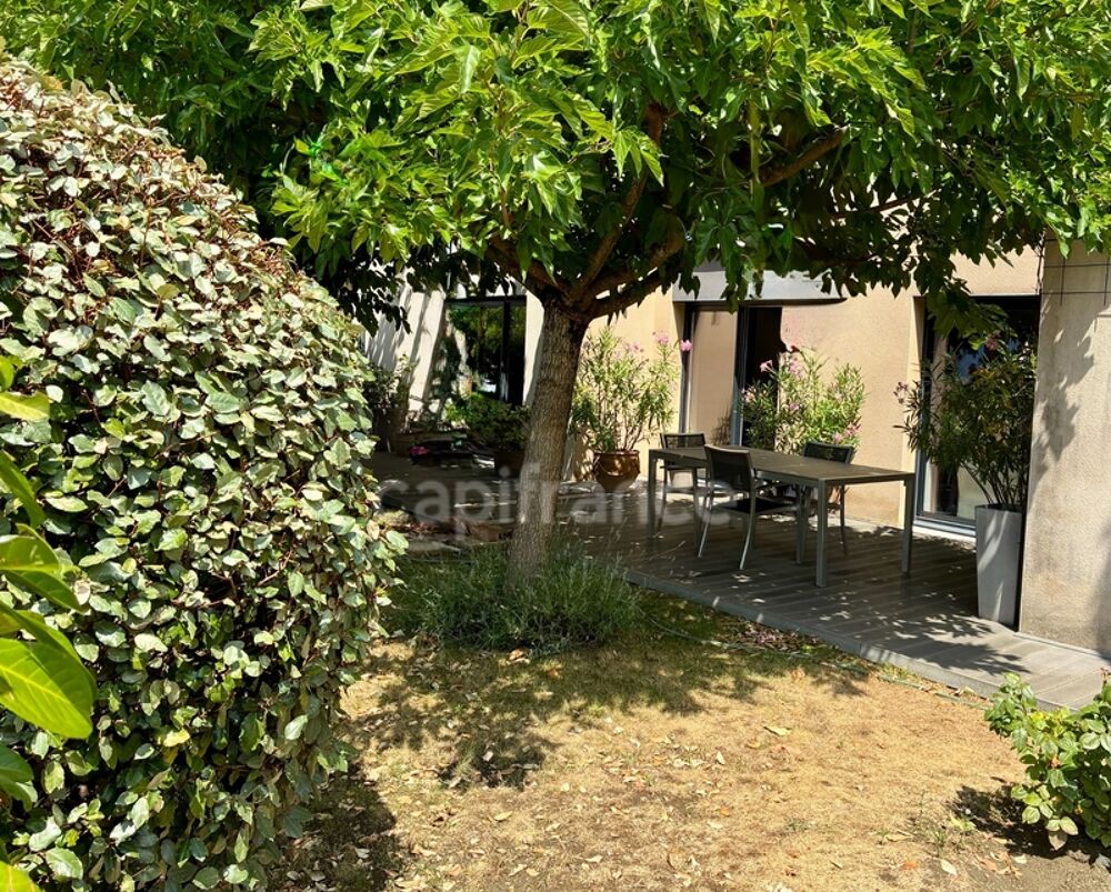 Vente Maison Maison 6 pièces à vendre 6 à SAINT-PIERRE-LA-PALUD Saint pierre la palud