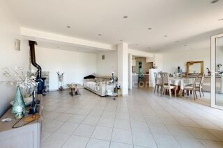  Maison à vendre 7 pièces 234 m²