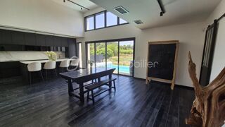  Villa à vendre 5 pièces 140 m²