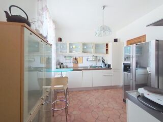  Maison à vendre 7 pièces 222 m²