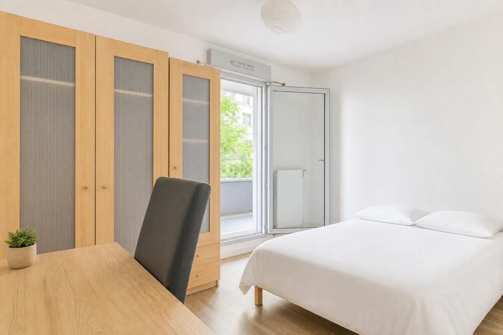 Appartement de 5 pièces de 100 m² situé à Bobigny
